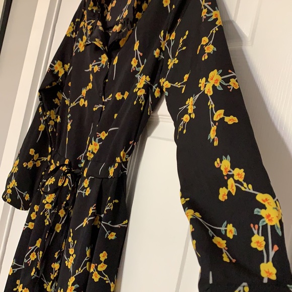 YDY dress - Picture 5 of 8